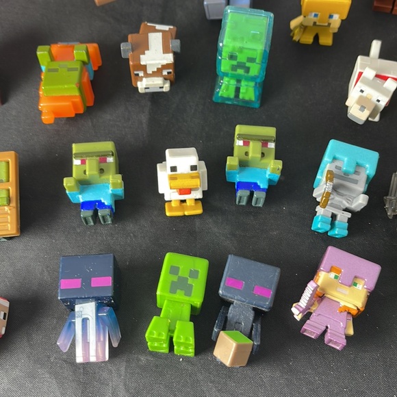 Minecraft mystery box figures mixed lot mini figures - Picture 8 of 8